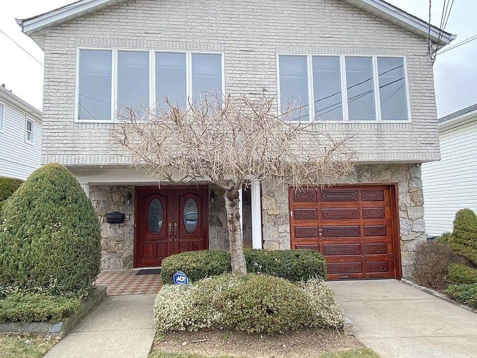 1st image of 20 Melba St Unit 1