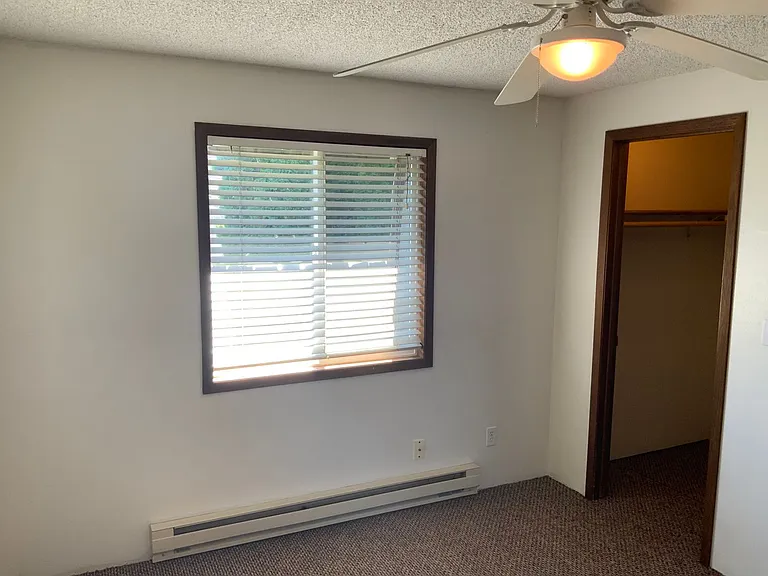 7720 E Mission Ave — Photo 8