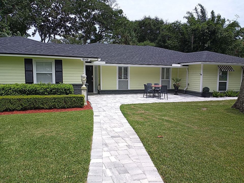 2nd image of 1848 Arden Way