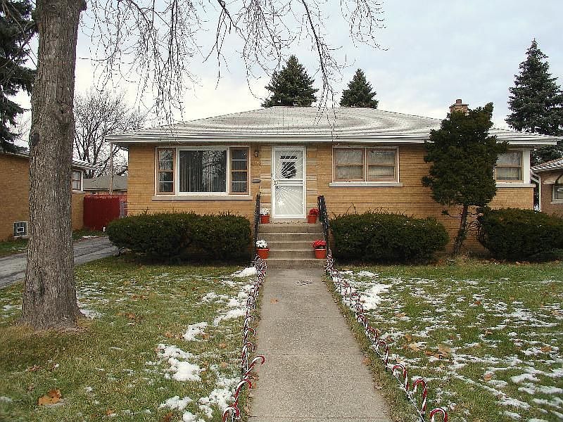 1st image of 660 Orchid Dr