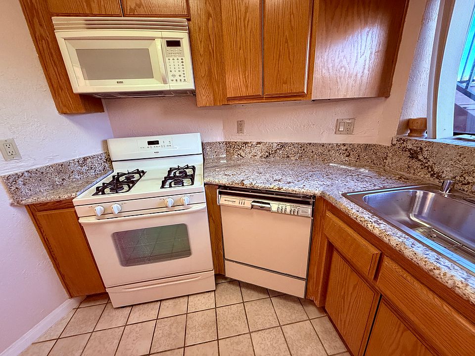 1st image of 13114 Polvera Ave #G