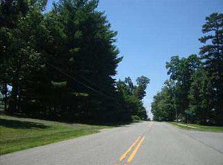 2nd image of 1 Sack Ave