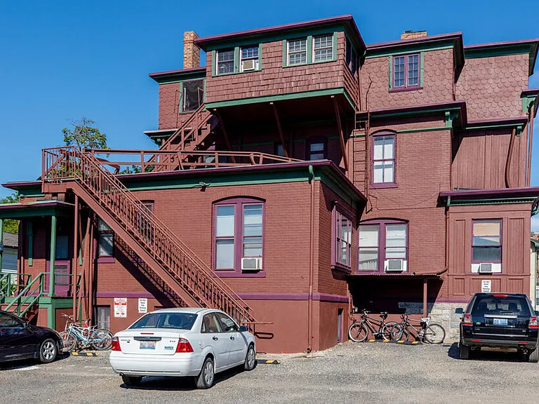 320 S Division St #320-01 — Photo 2