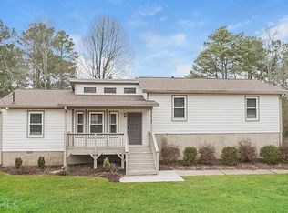 6188 Yucca Dr, Douglasville, GA