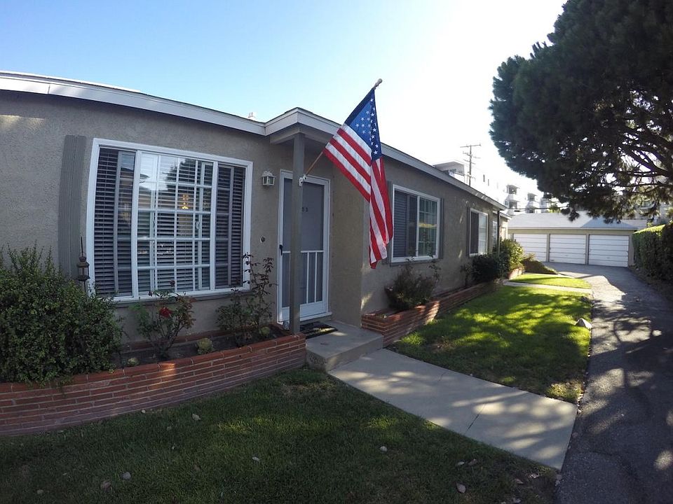 Front Door with private sidewalk and lawn