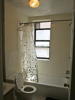Rented by Stonecrest Realty | media 7