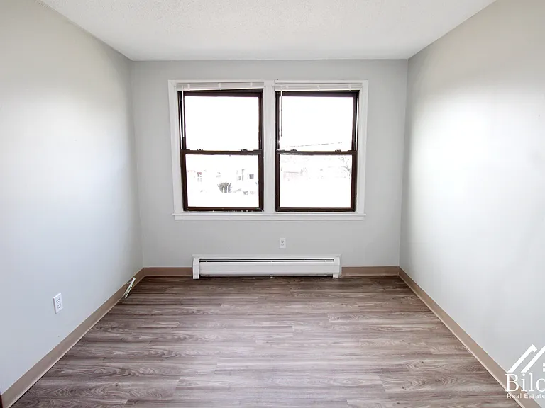 Prospect Street Apartments — Photo 101
