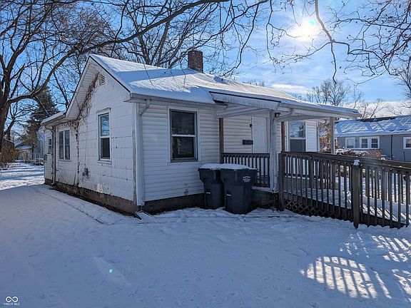 2nd image of 1410 Walton St