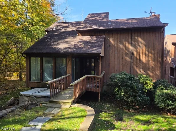 2 Village Way Unit 7, Vernon, NJ 07462