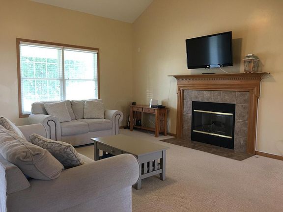 4th image of 6940 Granite Falls Dr