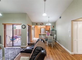 6554 NW 172nd Ln, Hialeah, FL 33015