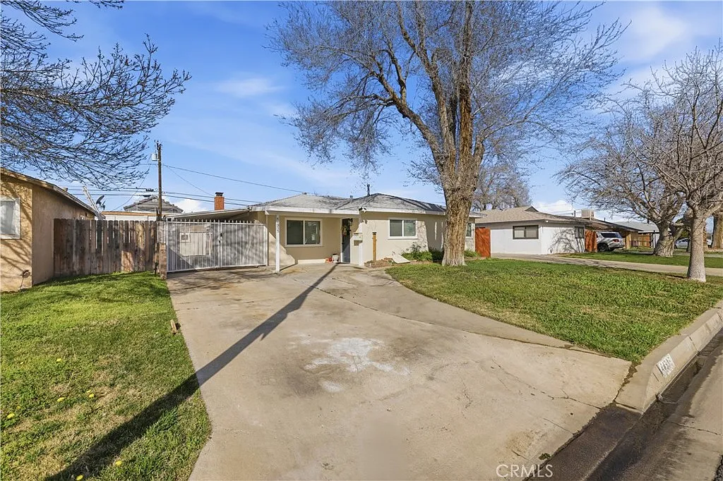44335 Glenraven Rd photo 1