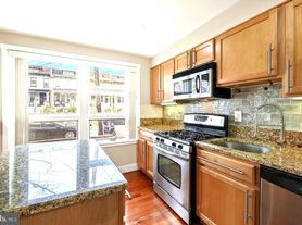 610 Jefferson St NW