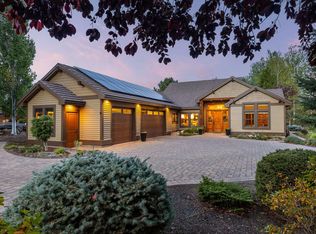 61583 Tam McArthur Loop, Bend, OR 97702