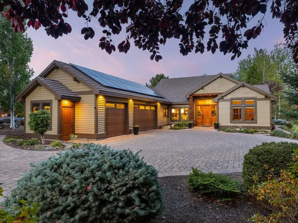 61583 Tam McArthur Loop, Bend, OR 97702