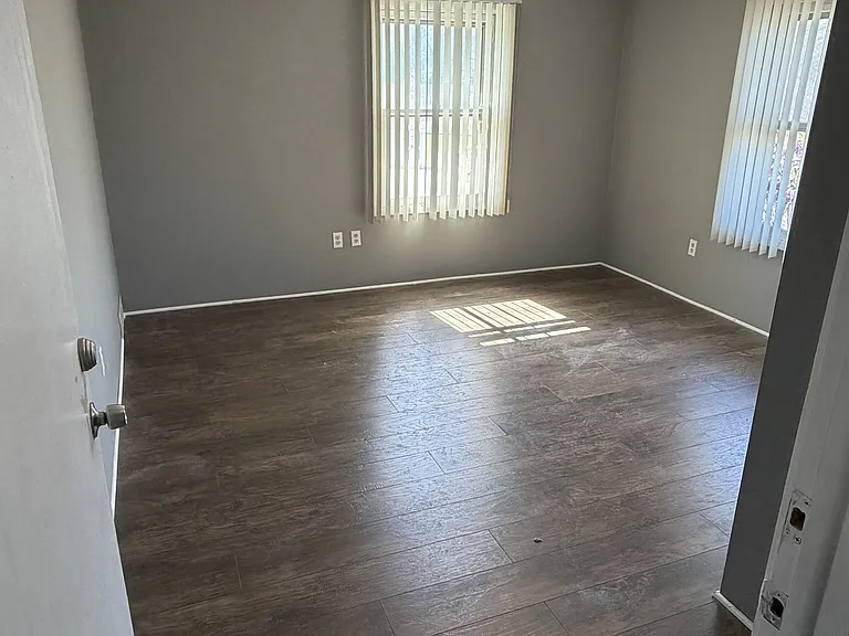 5301 Jonestown Rd #102 — Photo 4