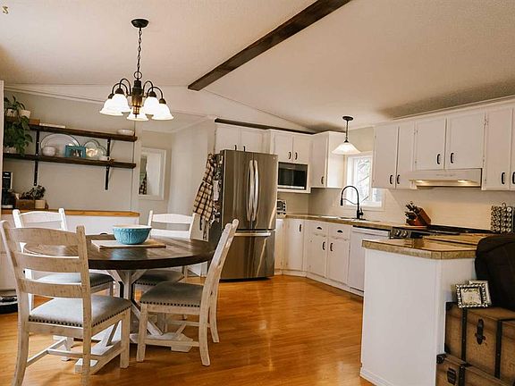 5th image of 844052 E Range Rd #222-108