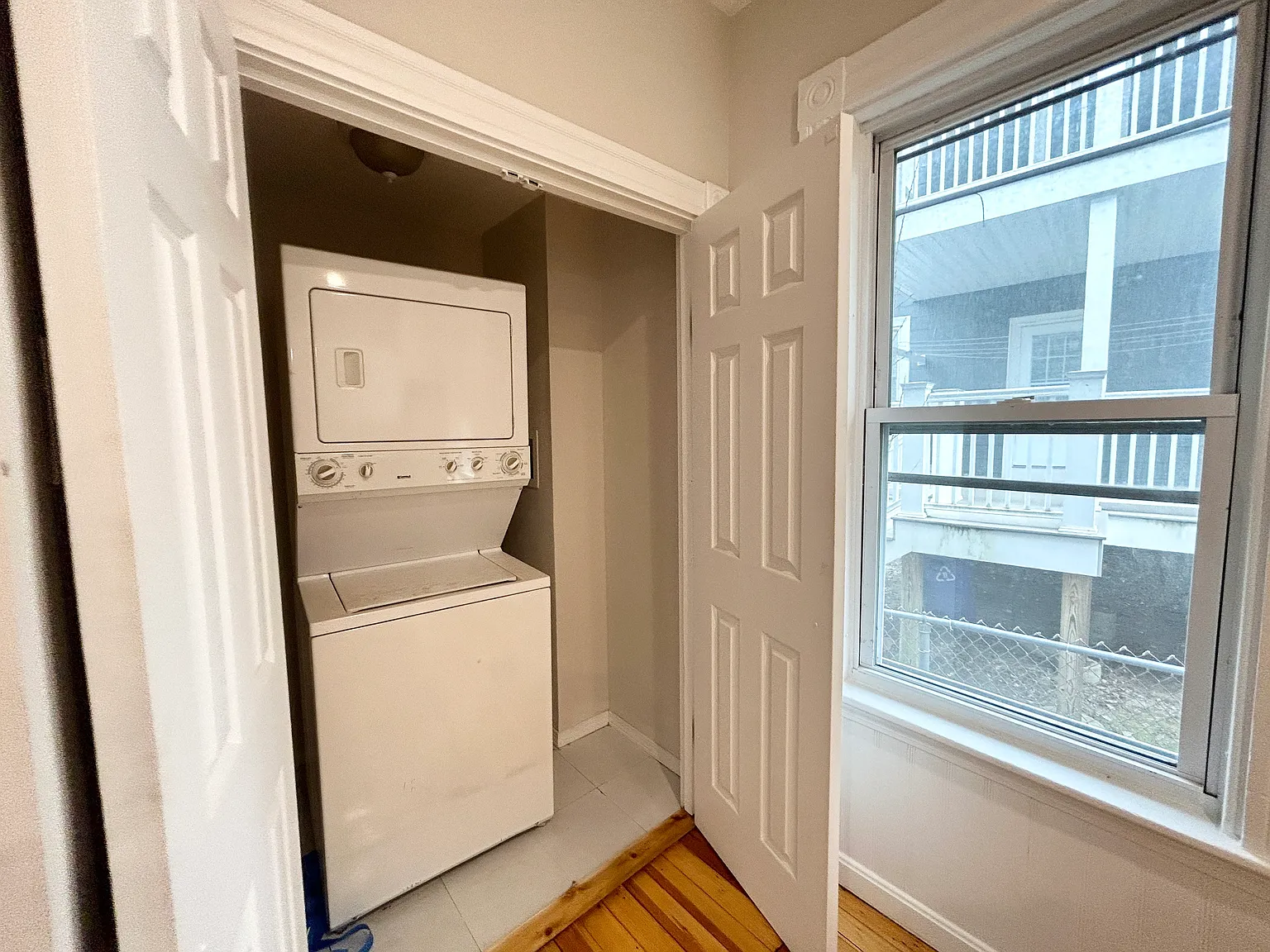4 bed, $3,600 — Photo 2