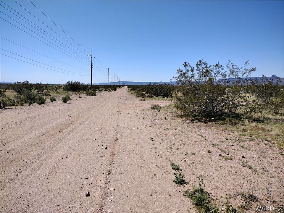 2nd image of 3303&3273 S Tombstone Trail