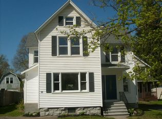 11 Elm St, Auburn, NY 13021