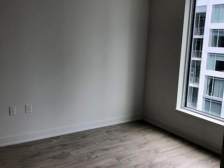 27 Bathurst St #1214W — Photo 8