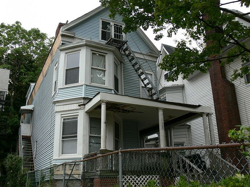 1st image of 69 WASHINGTON ST