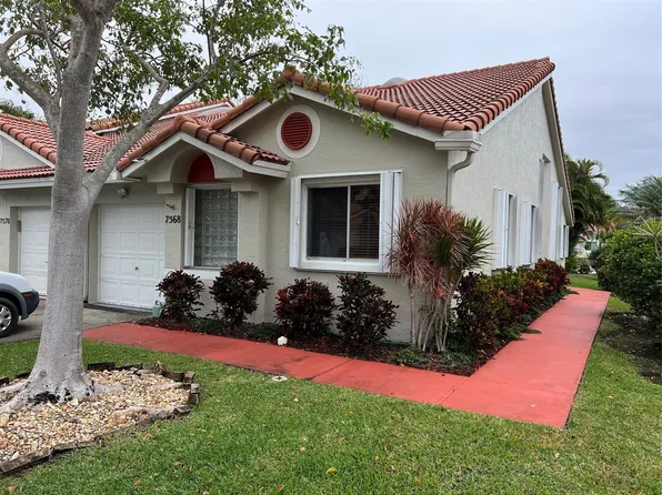 7568 Pinewalk Dr S, Margate, FL 33063