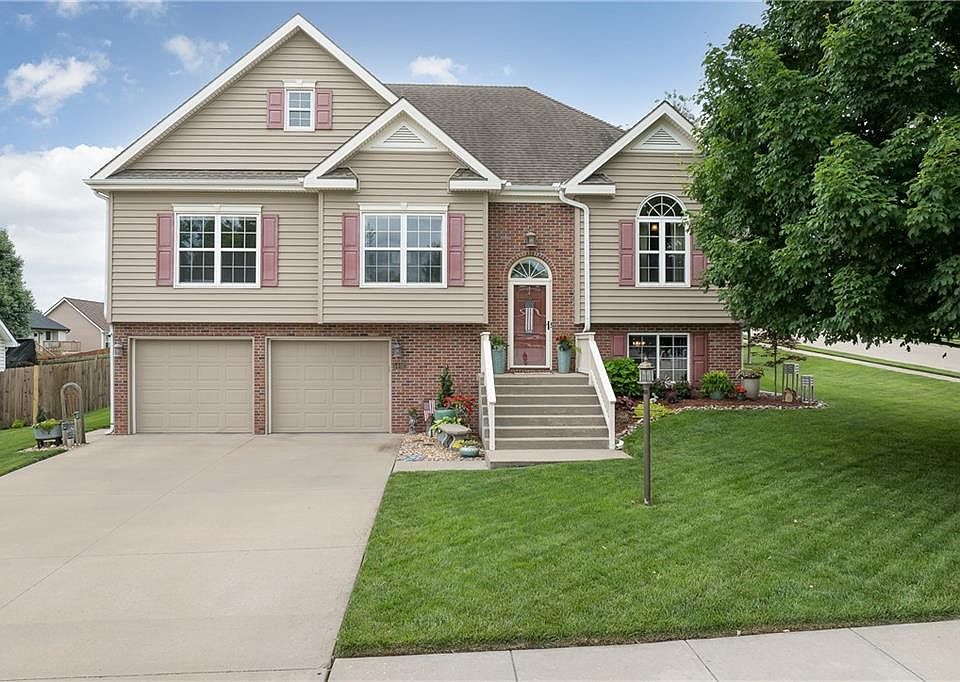 1st image of 5602 Long View Dr