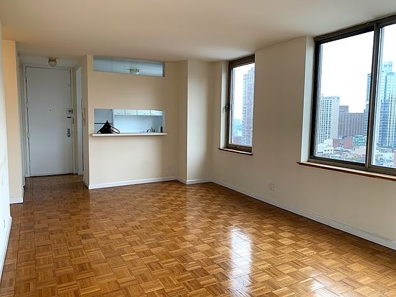 3rd image of 200 E 89th St APT 11G