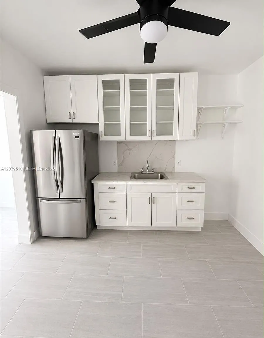 Comfort Gardens 1st Addn — Photo 4