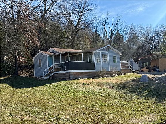2nd image of 12724 Rockford Cir