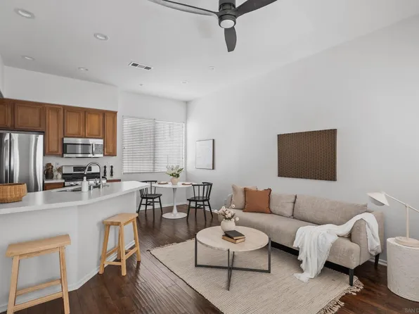 489 Almond Rd, San Marcos, CA 92078