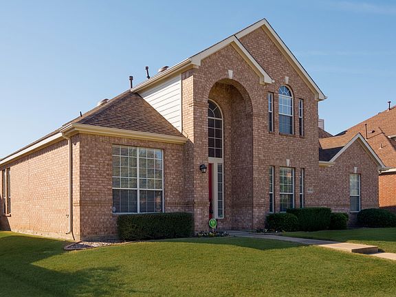 2nd image of 3512 Brewster Dr