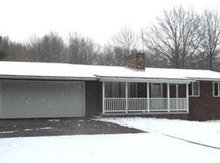 139 Corry Rd, Slippery Rock, PA 16057