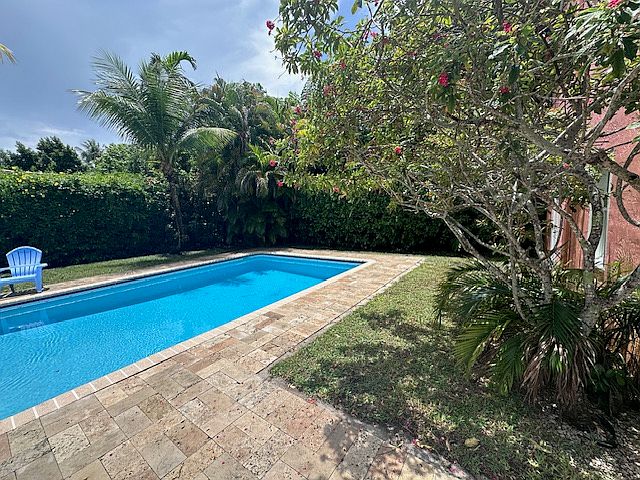 1st image of 6740 SW 52nd St