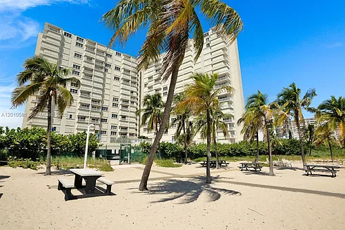 750 N Ocean Blvd #310 Photo 1