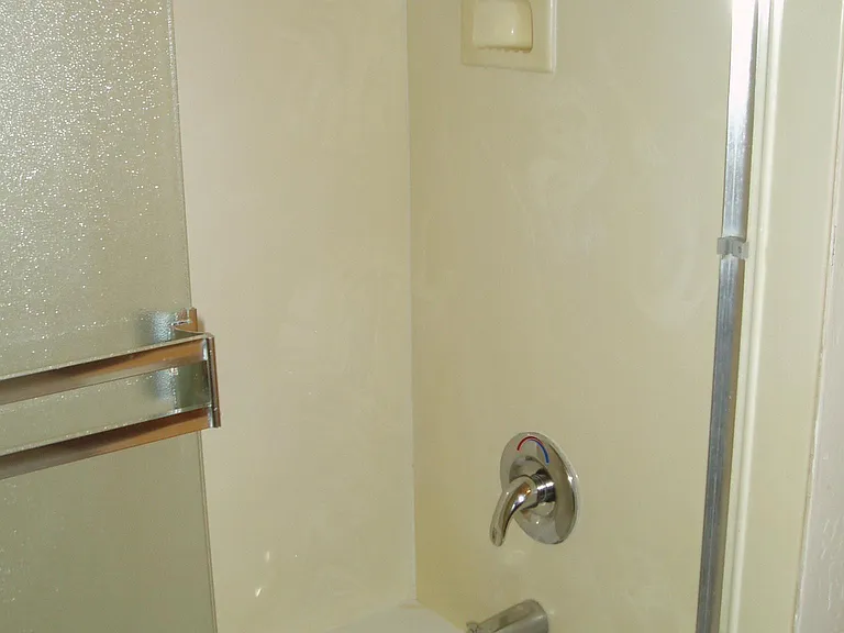 6041 Leafwood Dr — Photo 13