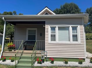 409 Alpha St, Waynesboro, VA 22980