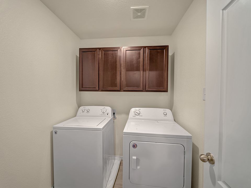 1st image of 3528 Cricket Dr