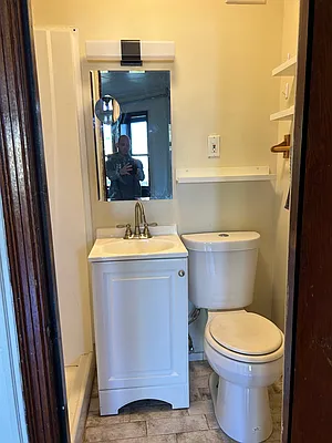 Rented by Farran & Associates | media 19