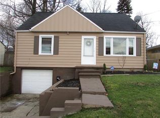 1182 Onondago Ave, Akron, OH
