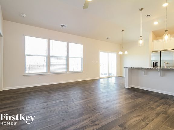 2nd image of 102 Wild Lily Dr
