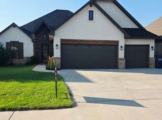 536 E Barajas Ter, Mustang, OK 73064