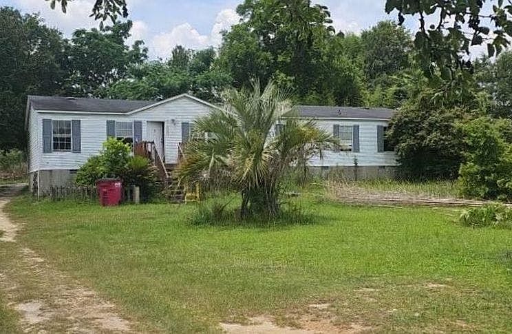 1st image of 1034 Pecan St