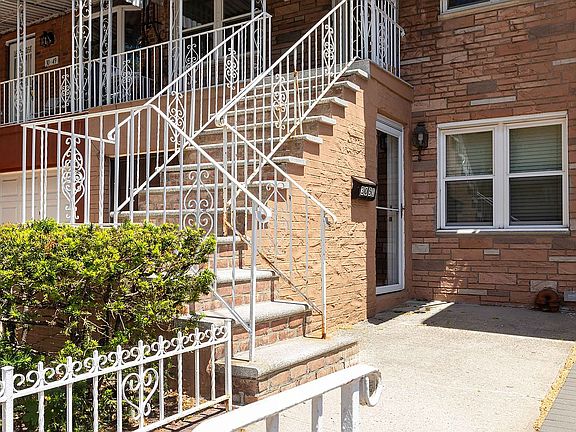 2nd image of 3051 74th St
