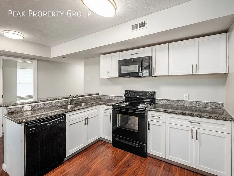 250 Chittenden Ave — Photo 123