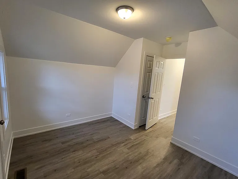 1916 S Leavitt St #3F — Photo 17