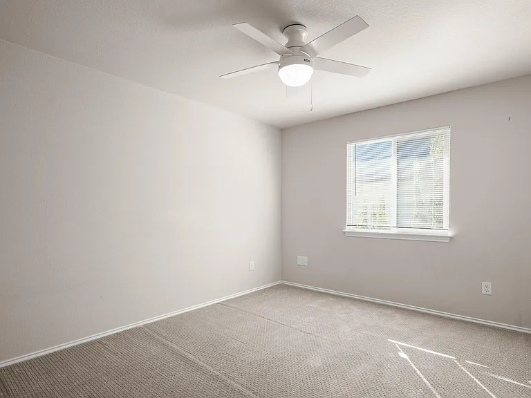 17841 Park Valley Dr — Photo 9