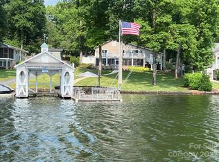 597 Shamrock Rd, New London, NC 28127