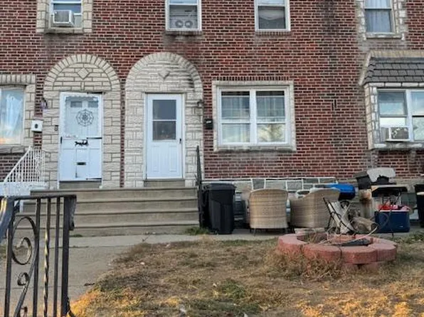 6644 Erdrick St, Philadelphia, PA 19135